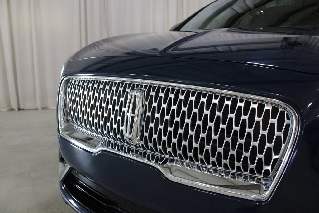 Used 2020 Lincoln Nautilus Reserve w/ Equipment Group 201A AWD/4WD image 33