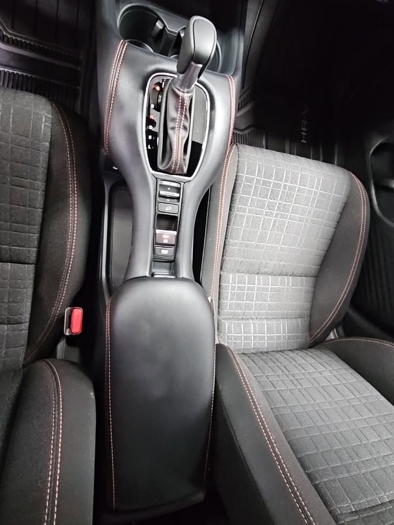 Used 2025 Honda HR-V Sport image 20