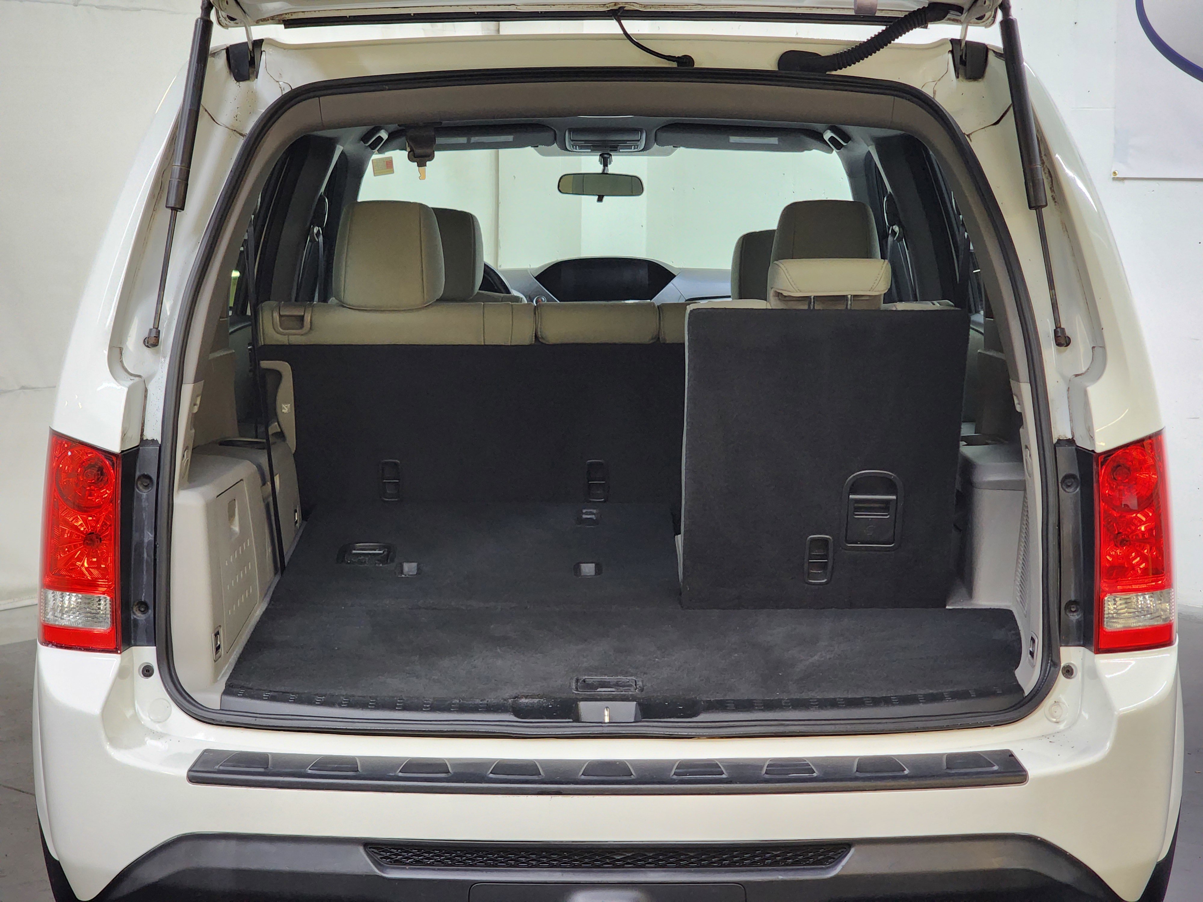 Used 2015 Honda Pilot LX image 8