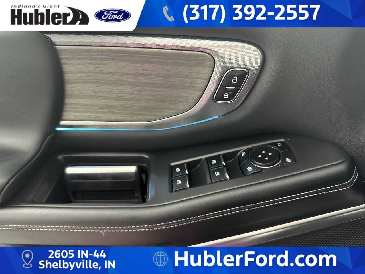 Used 2025 Ford Expedition Platinum AWD/4WD image 11