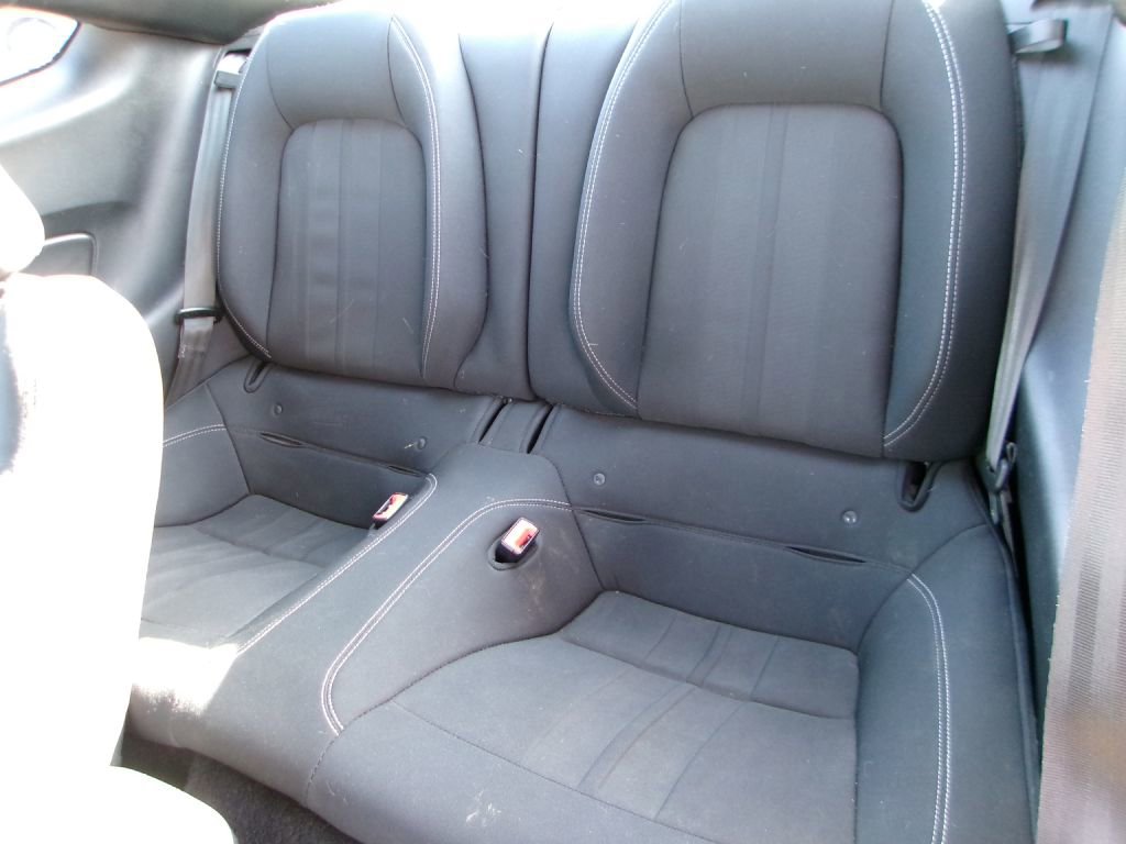 Used 2019 Ford Mustang Coupe image 11