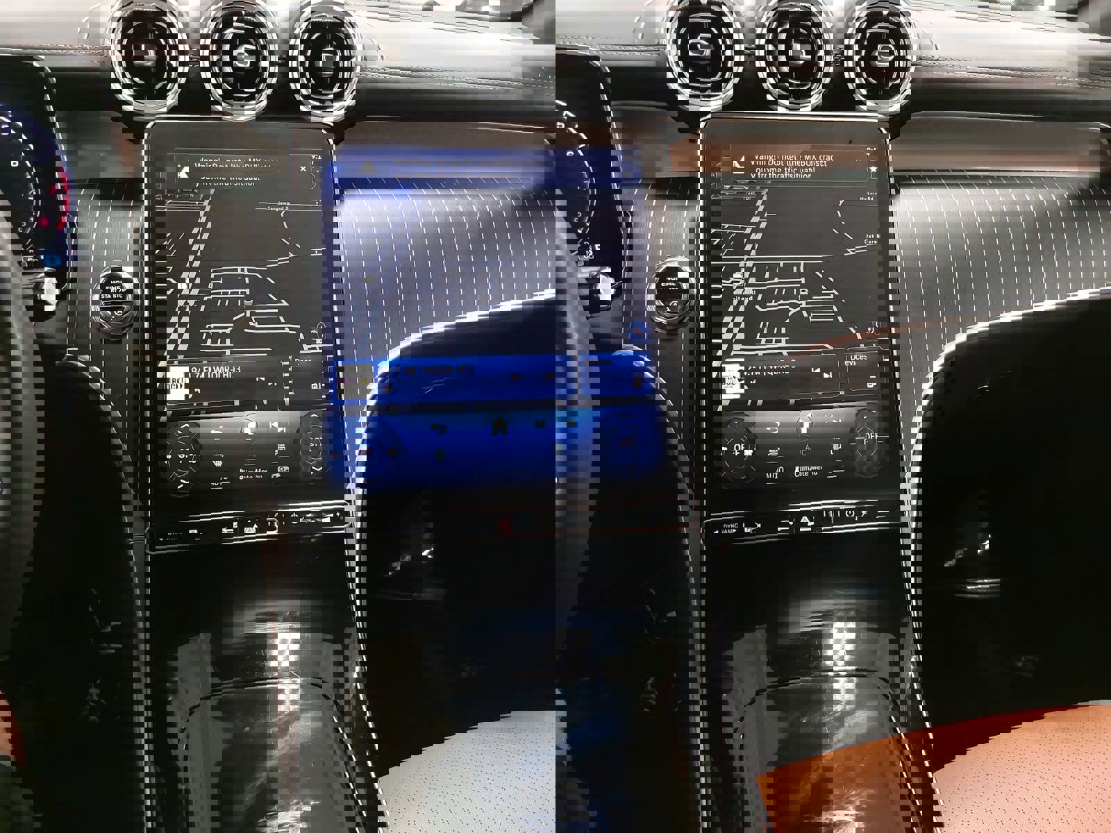 Used 2023 Mercedes-Benz GLC 300 GLC 300 image 21