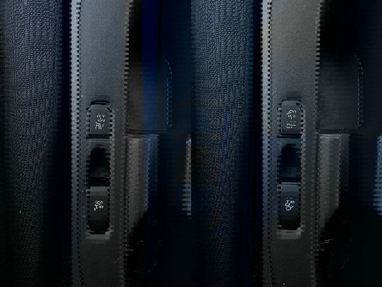 Used 2025 Toyota Corolla LE image 21