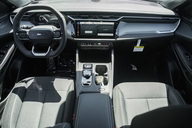 New 2026 Jeep Cherokee Laredo AWD/4WD image 26