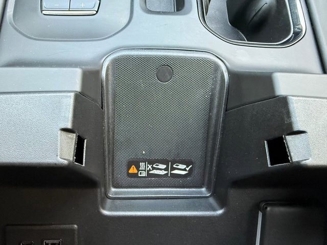 Used 2026 GMC Sierra 2500 AT4X image 40