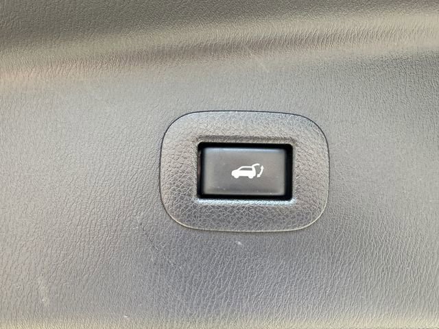 Used 2018 Nissan Armada Platinum w/ Captain Seat Package image 20