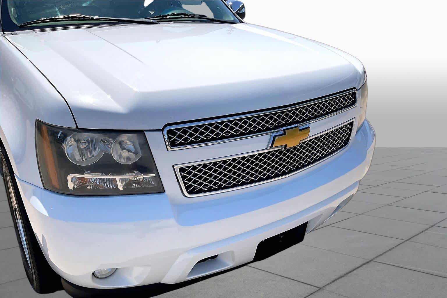 Used 2012 Chevrolet Avalanche LTZ RWD image 27