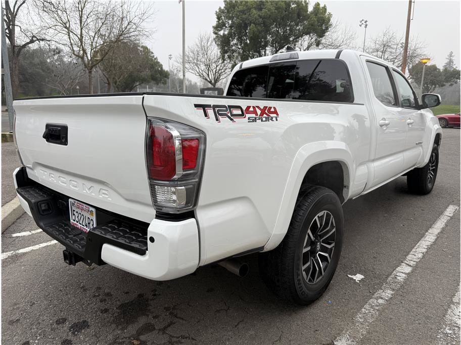 Used 2023 Toyota Tacoma TRD Sport w/ Advanced Technology Package AWD/4WD image 7