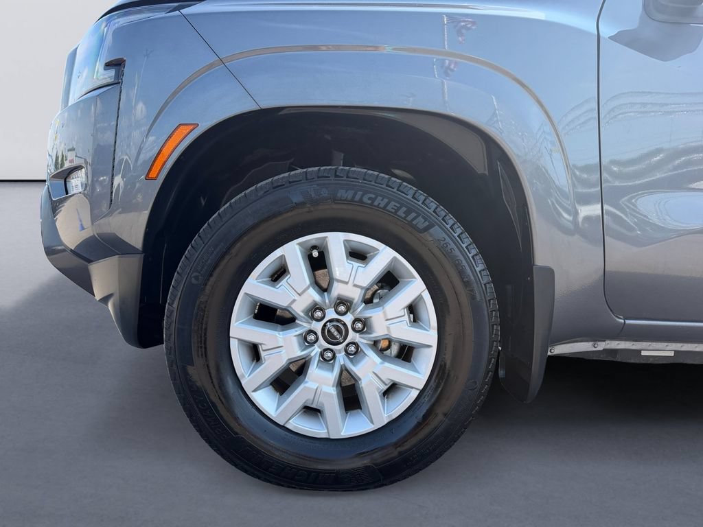 Used 2024 Nissan Frontier SV w/ SV Convenience Package AWD/4WD image 9