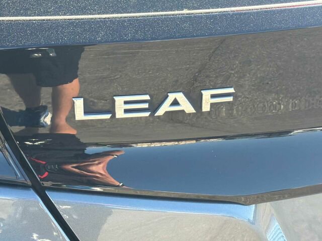 Used 2019 Nissan Leaf SV w/ SV Technology Package image 34