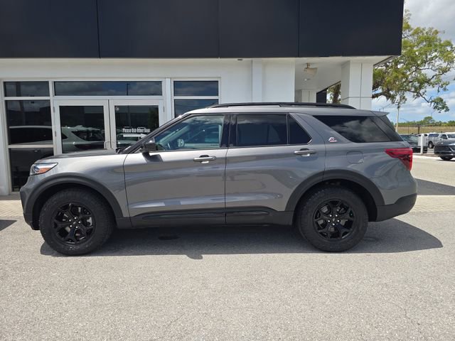 Used 2024 Ford Explorer Timberline w/ Timberline Technology Package image 2