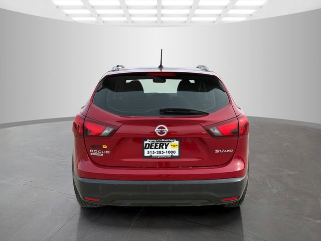 Used 2018 Nissan Rogue Sport SV w/ SV Technology Package image 5