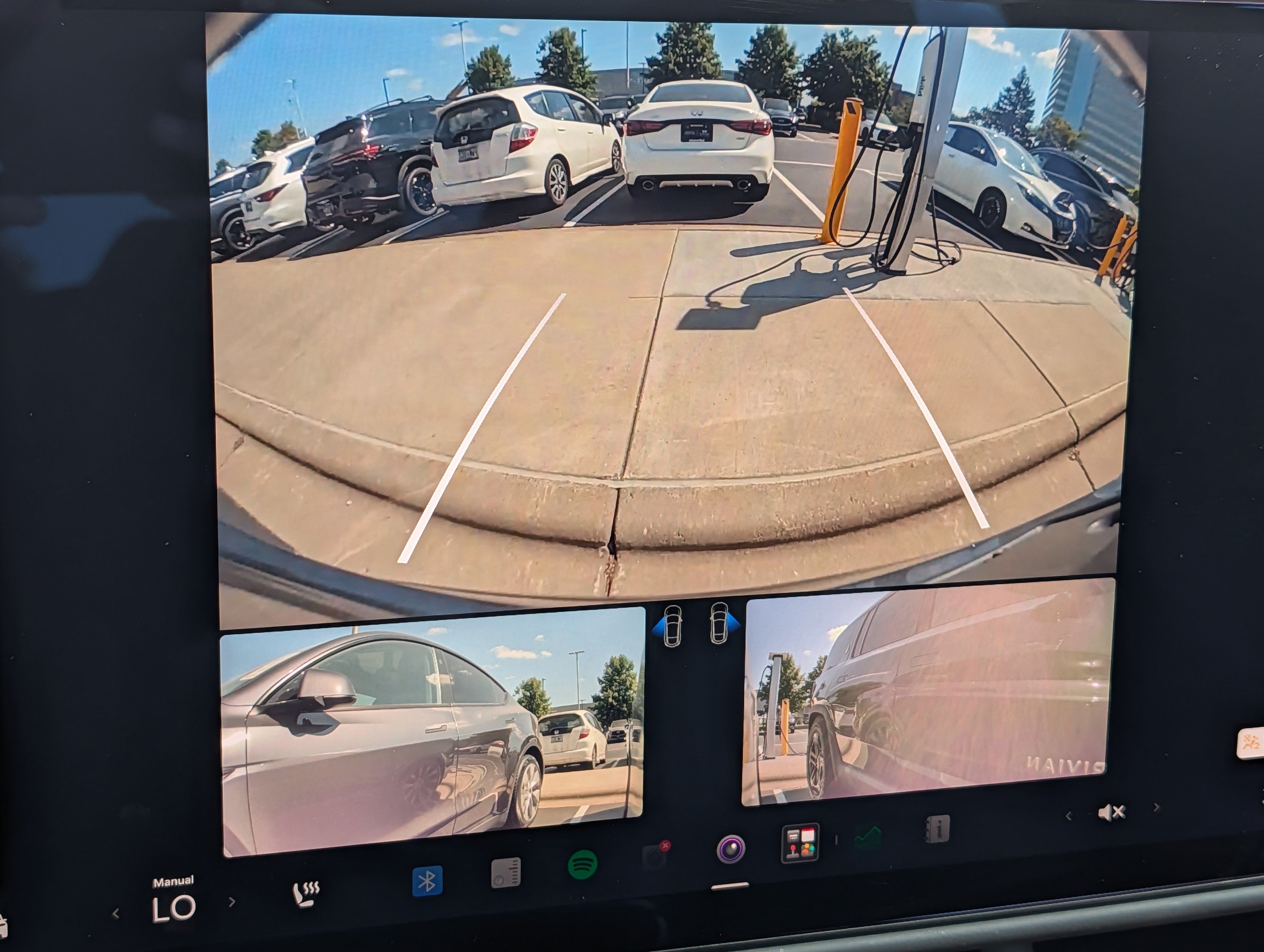Used 2023 Tesla Model X AWD/4WD image 27