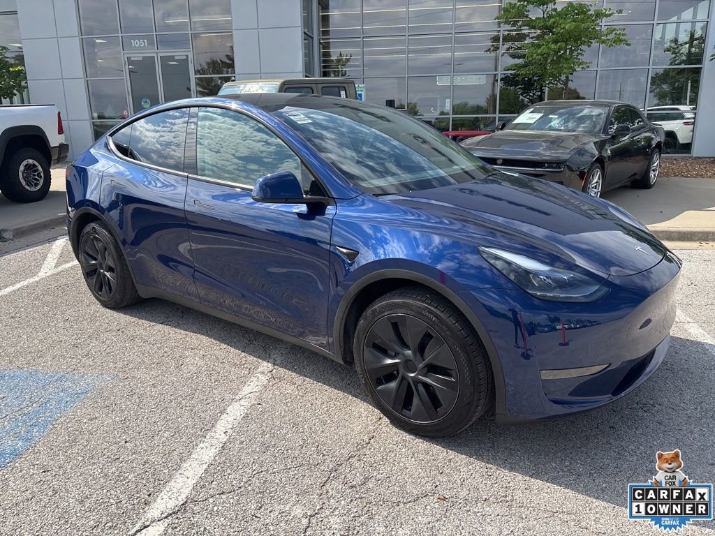 Used 2024 Tesla Model Y Long Range RWD image 36