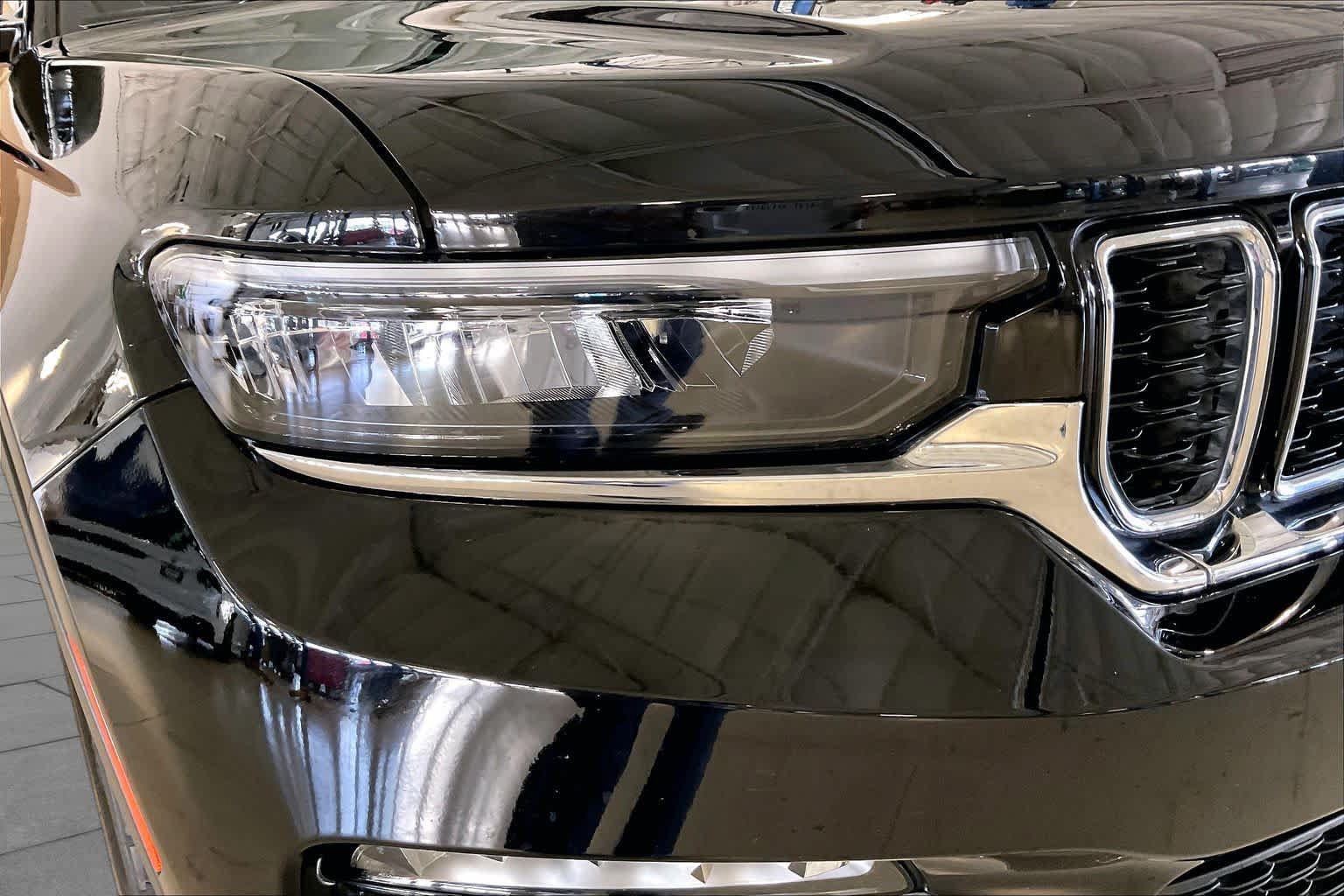 Used 2023 Jeep Grand Cherokee Limited RWD image 24