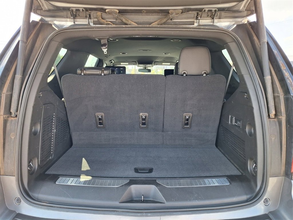 Used 2021 Chevrolet Tahoe Z71 w/ Z71 Off-Road Package image 26