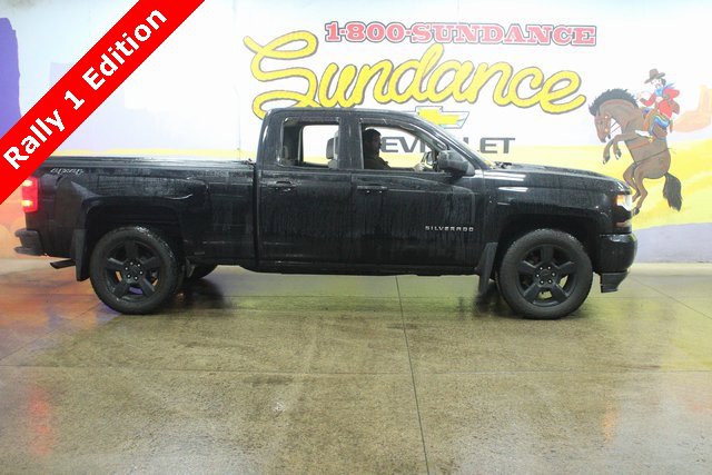 Used 2016 Chevrolet Silverado 1500 Custom image 1