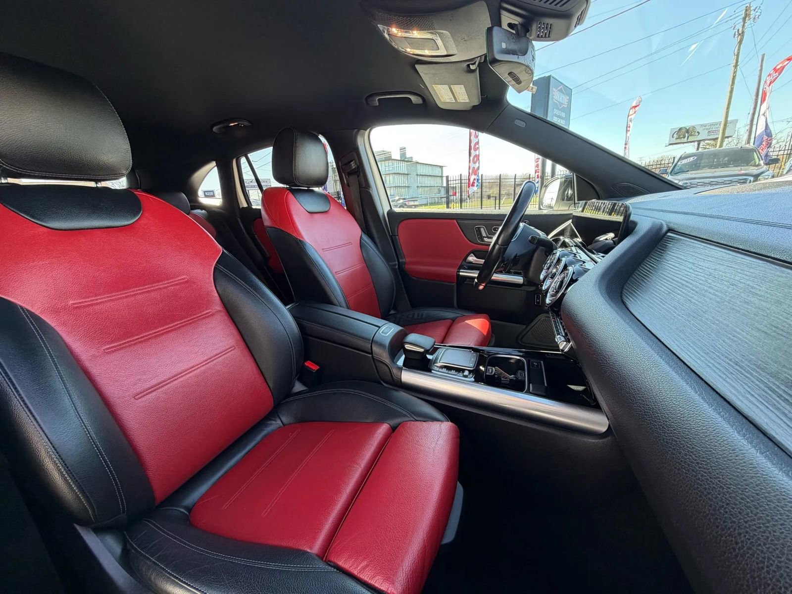 Used 2023 Mercedes-Benz GLA 250 4MATIC image 56