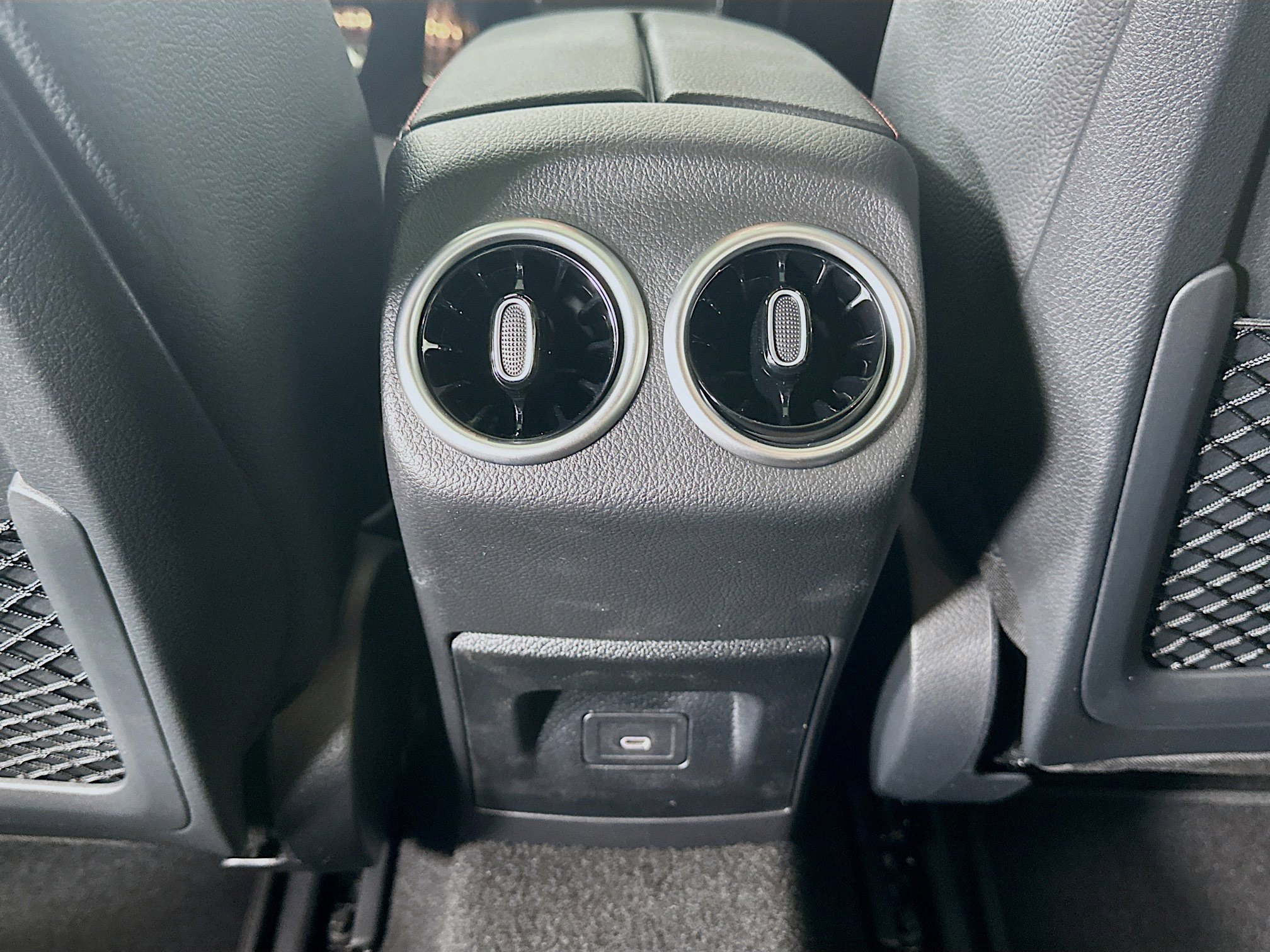 Certified 2026 Mercedes-Benz CLA 250 4MATIC image 33