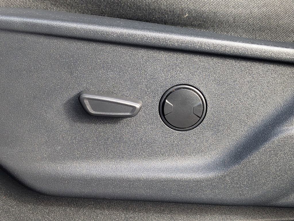 Used 2025 Ford F250 XLT image 21