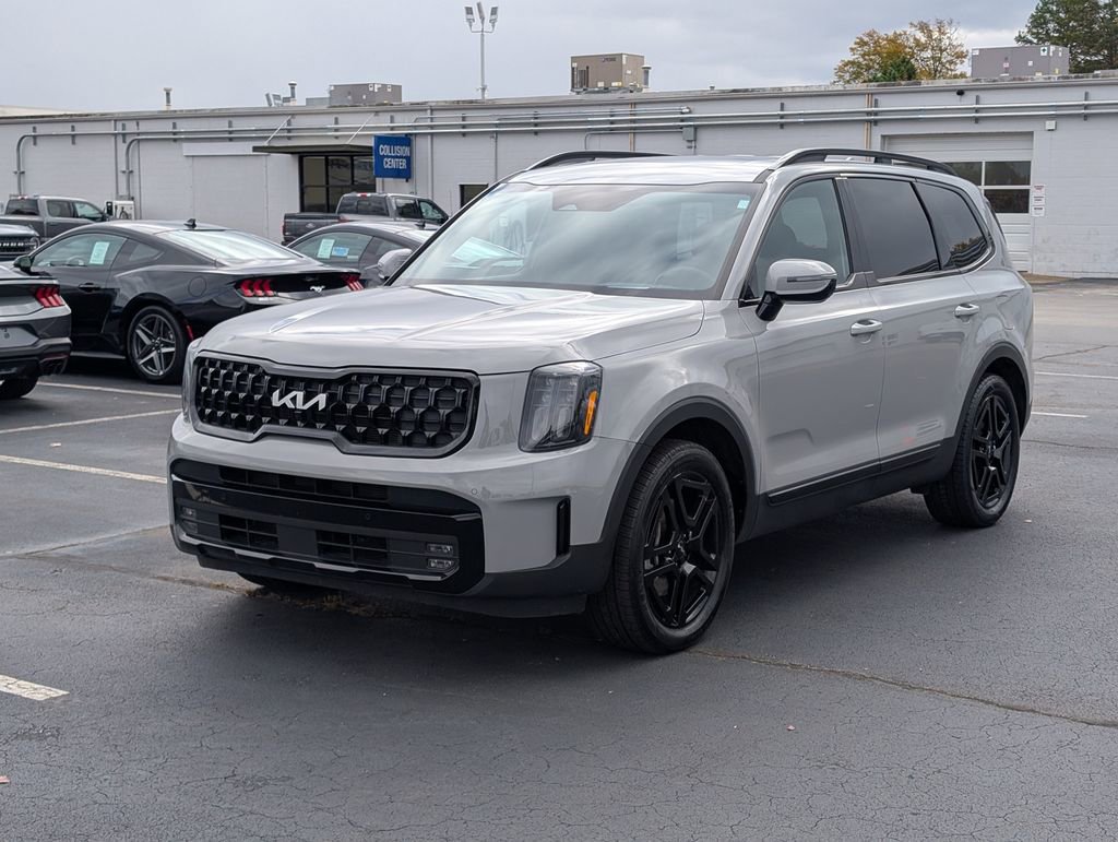 Used 2024 Kia Telluride SX Prestige X-Line image 3