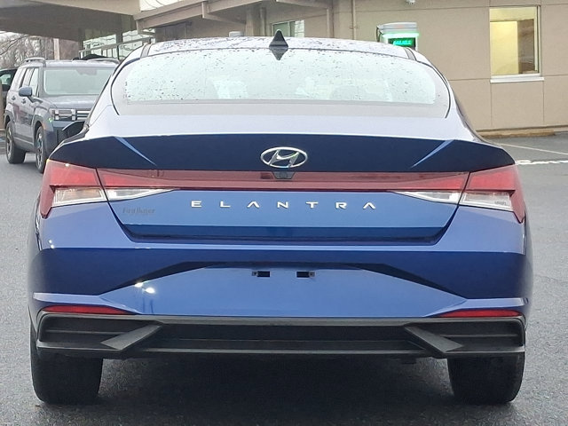 Certified 2023 Hyundai Elantra SEL w/ Convenience Package image 5