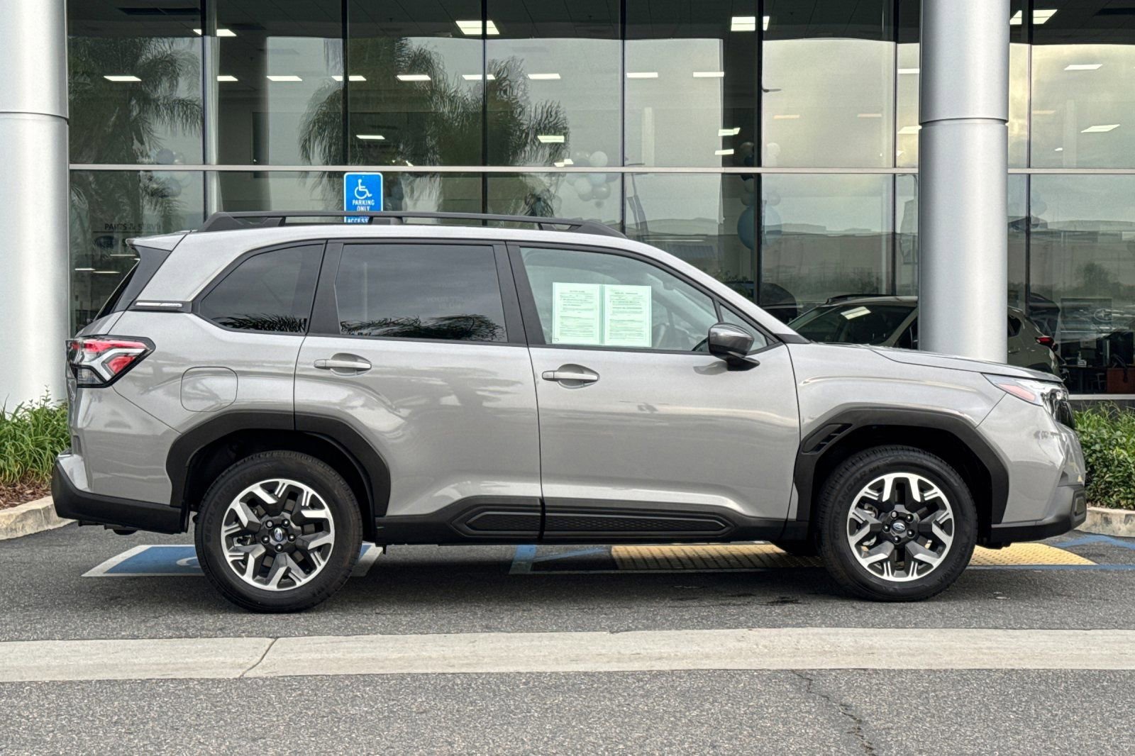 Certified 2025 Subaru Forester Premium image 3