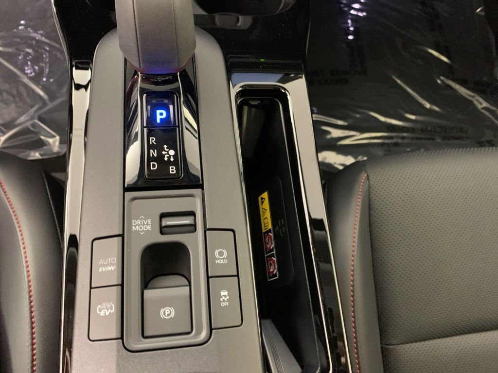 New 2026 Toyota Prius Plug-In Hybrid FWD image 25