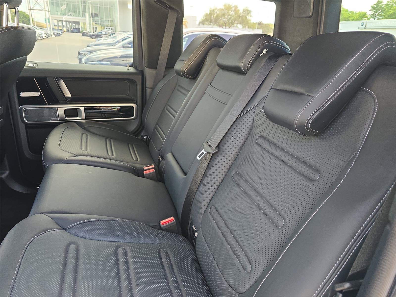 Used 2023 Mercedes-Benz G 550 image 10