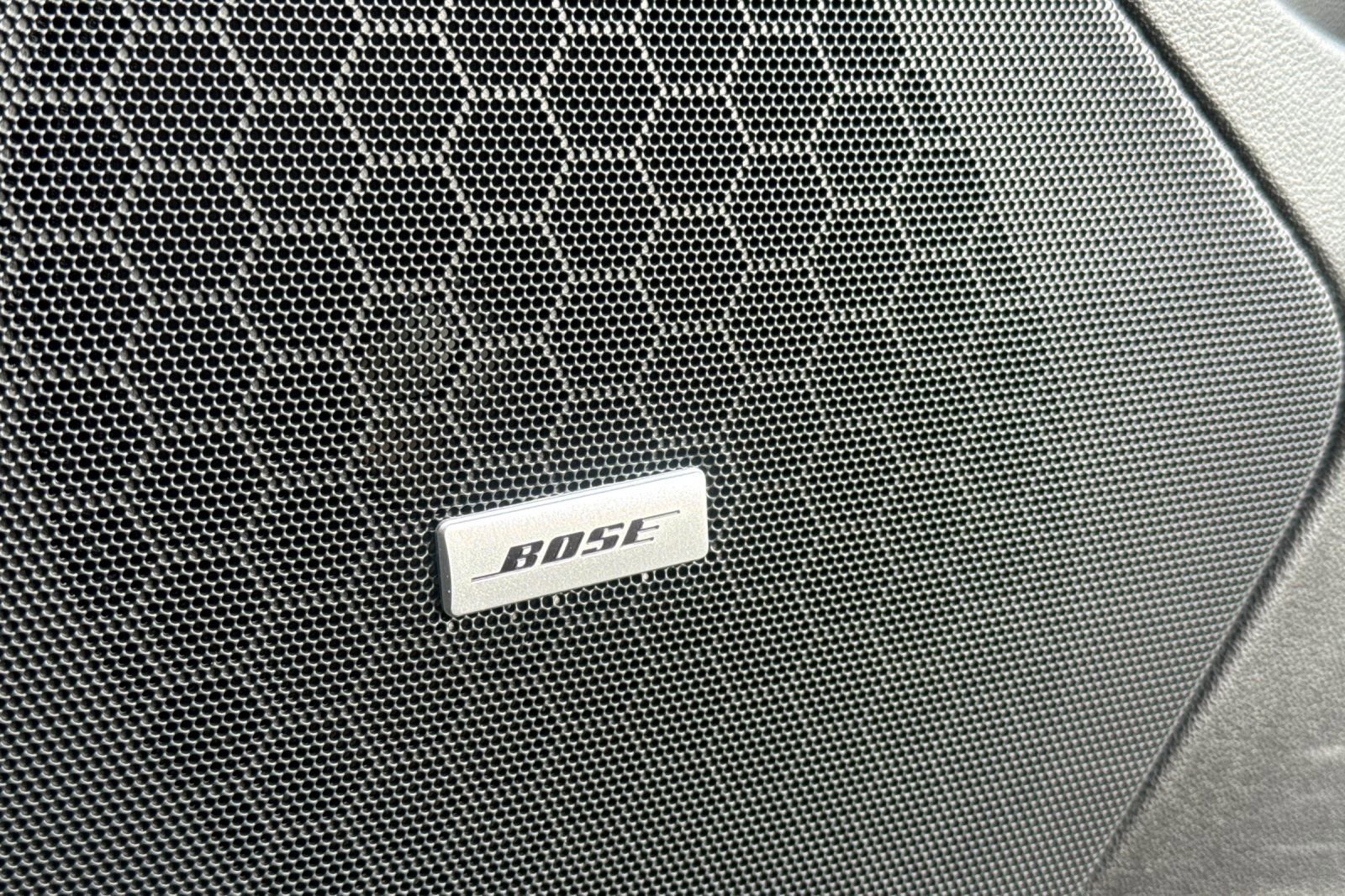 Used 2025 Cadillac XT5 Premium Luxury w/ LPO, Red Accent Package image 39