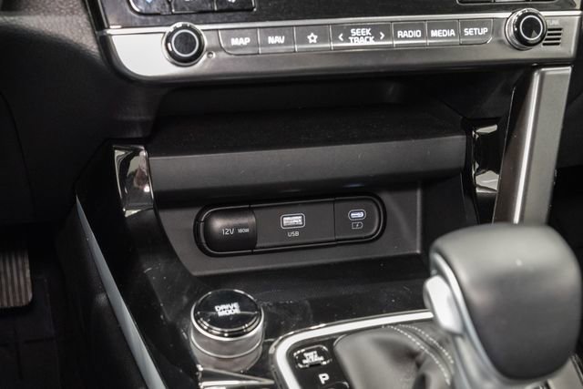 Certified 2025 Kia Seltos S FWD image 19