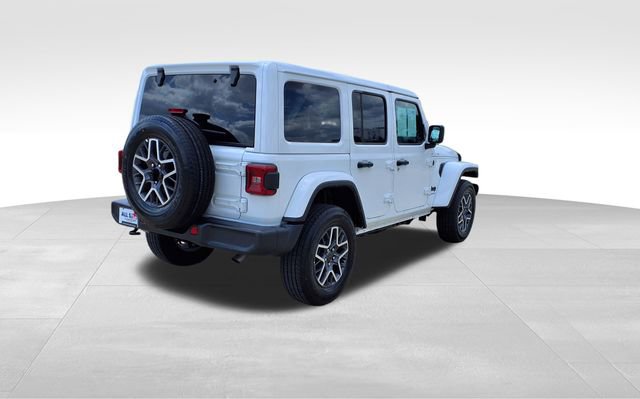 Used 2025 Jeep Wrangler Unlimited Sahara AWD/4WD image 8