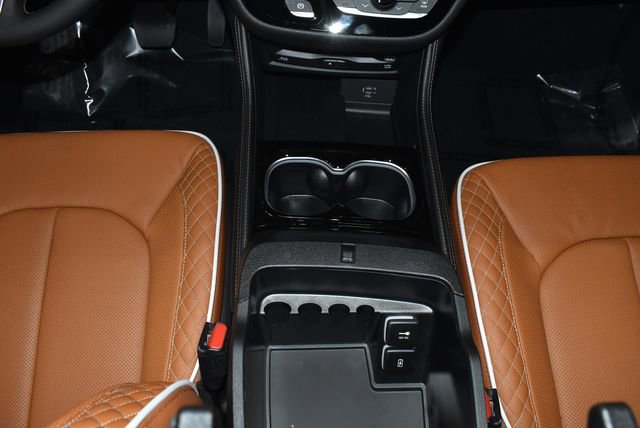 New 2026 Chrysler Pacifica Pinnacle w/ Trailer Tow Group image 21