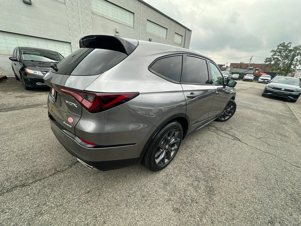 Used 2023 Acura MDX A-Spec AWD/4WD image 6