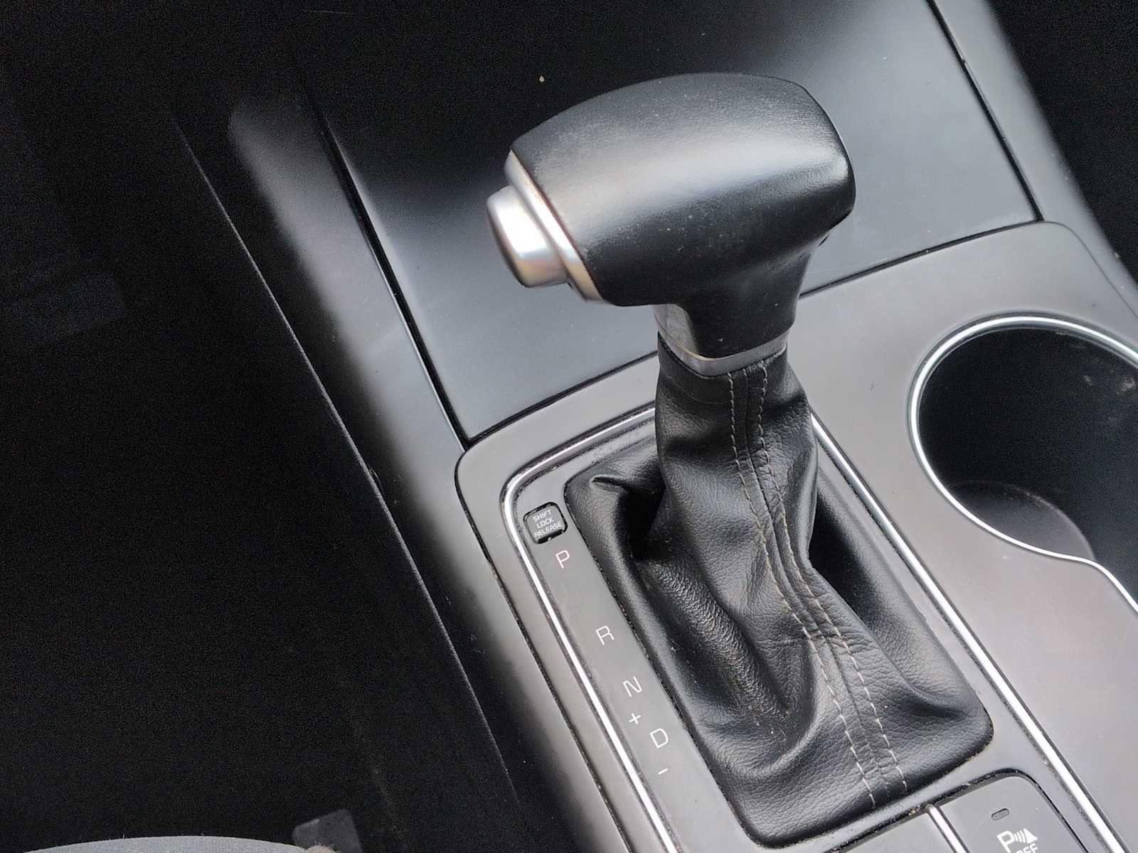 Used 2019 Kia Sorento LX w/ LX Convenience Package FWD image 29