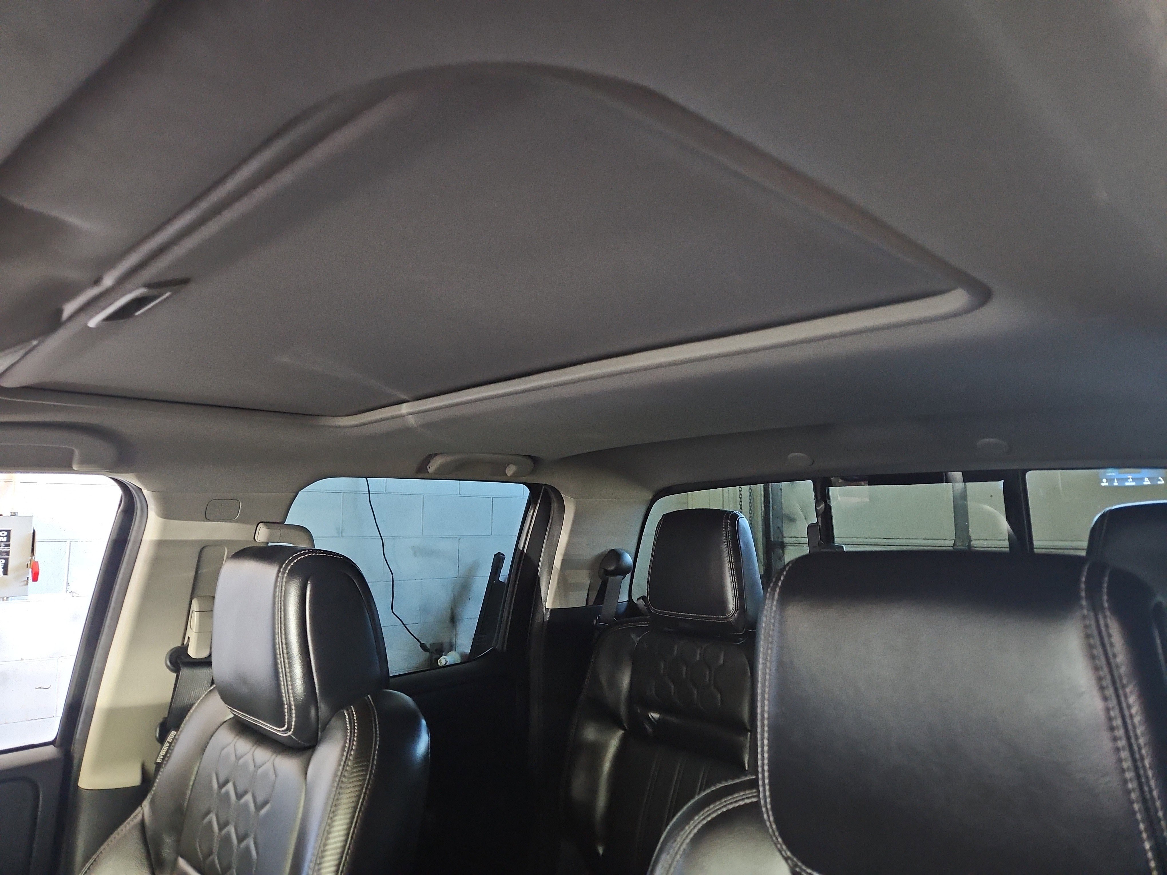 Used 2024 Nissan Frontier SL AWD/4WD image 14