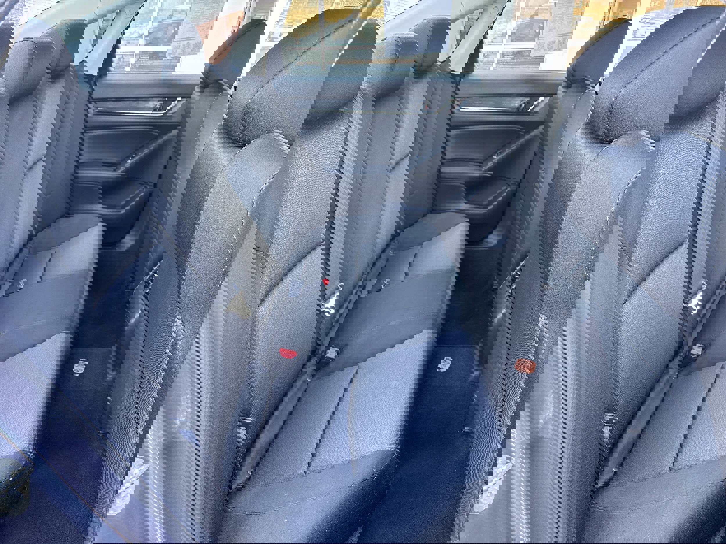 Used 2018 Honda Accord EX image 12