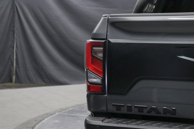 Used 2021 Nissan Titan PRO-4X w/ Pro-4x Utility Package image 12