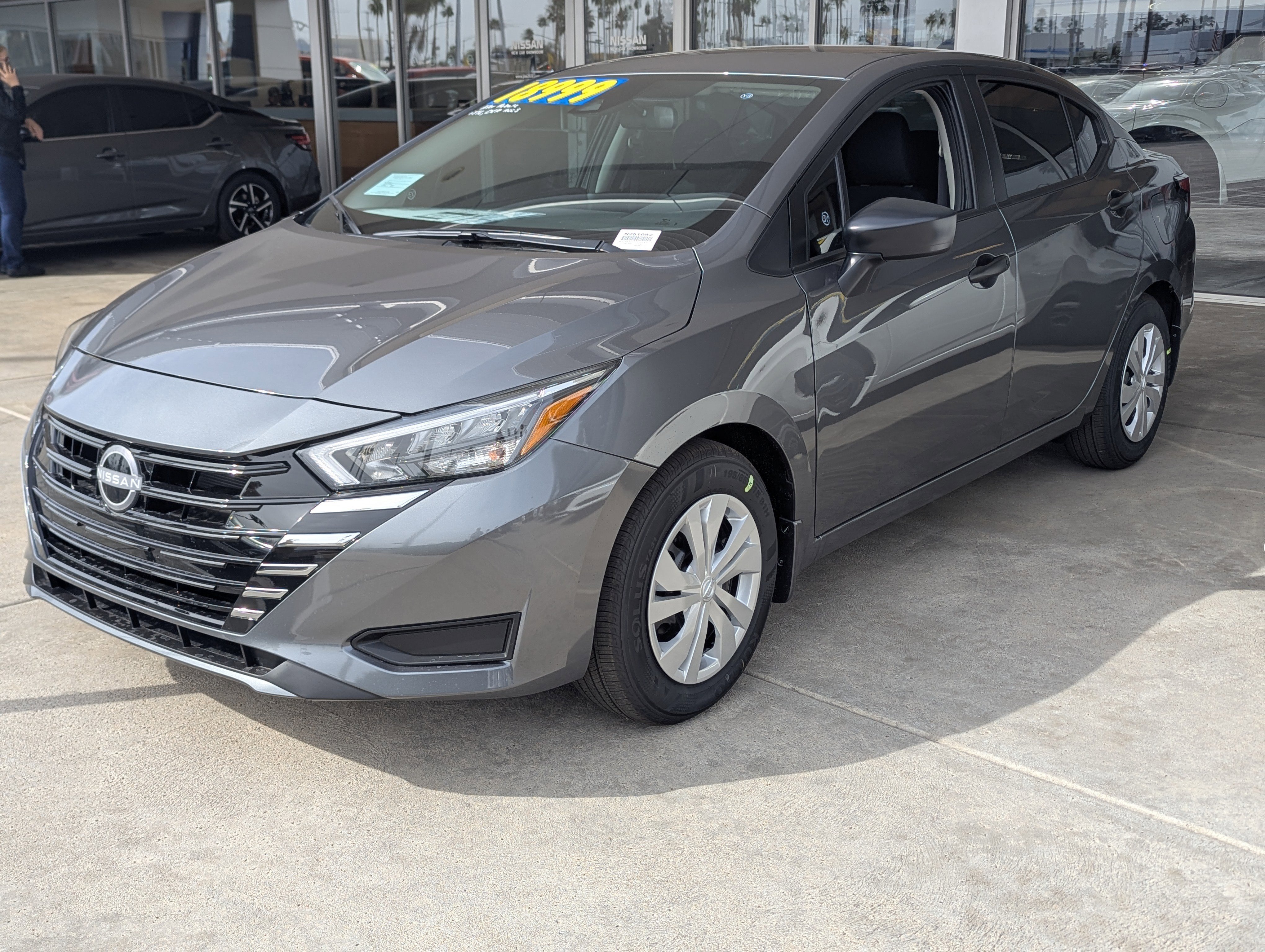 New 2025 Nissan Versa S image 5