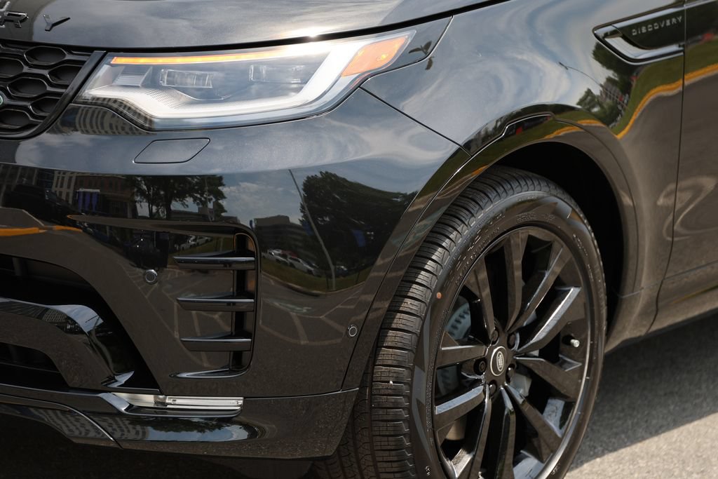 New 2026 Land Rover Discovery Dynamic SE AWD/4WD image 6