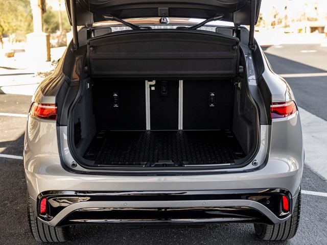 Certified 2025 Jaguar F-PACE R-Dynamic S AWD/4WD image 29