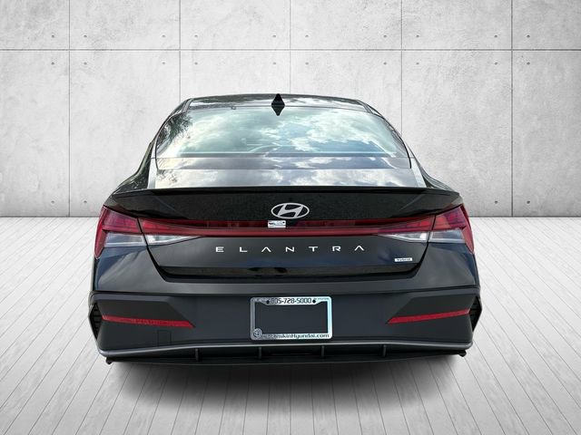 New 2026 Hyundai Elantra Sport image 3