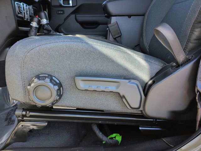 New 2026 Jeep Wrangler Unlimited Sport AWD/4WD image 18