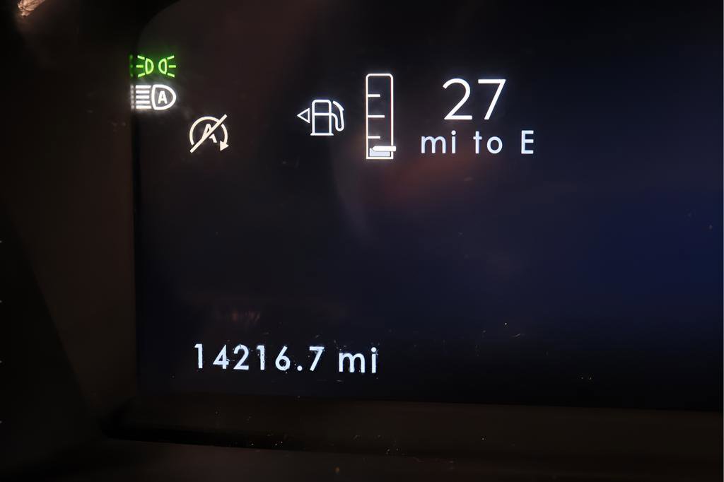 Used 2025 Lincoln Corsair AWD w/ Equipment Group 101A image 12