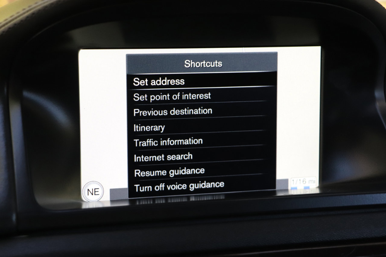 Used 2016 Volvo XC70 T5 Platinum w/ Climate Package image 23