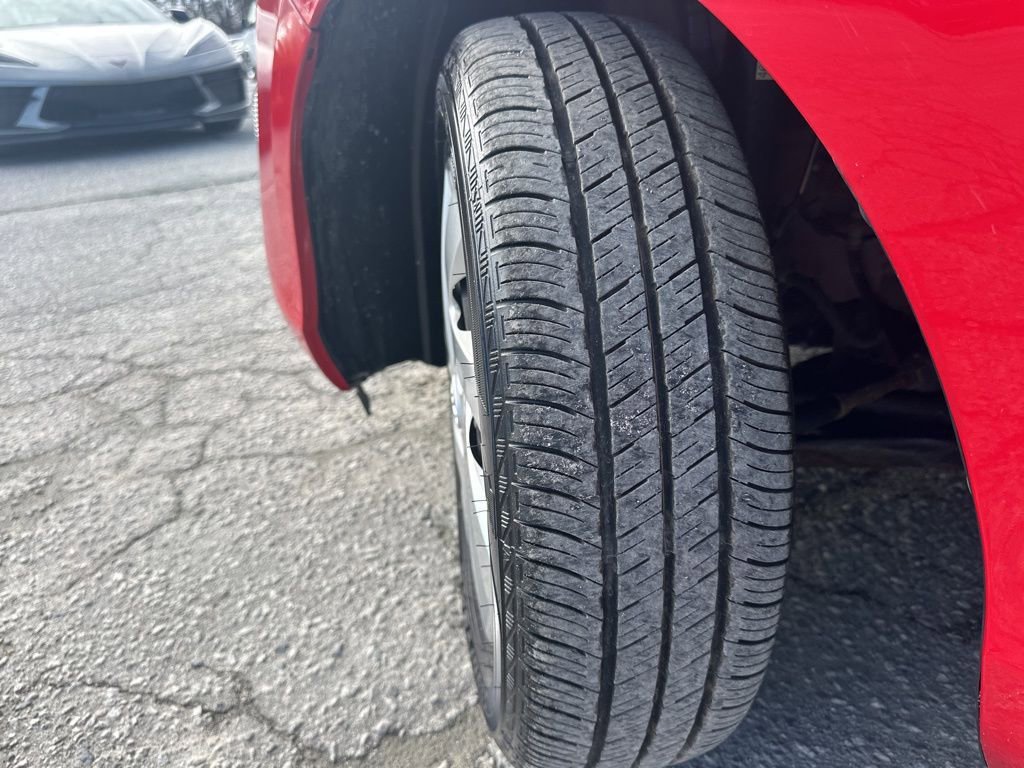 Used 2015 Toyota Prius C Two image 25