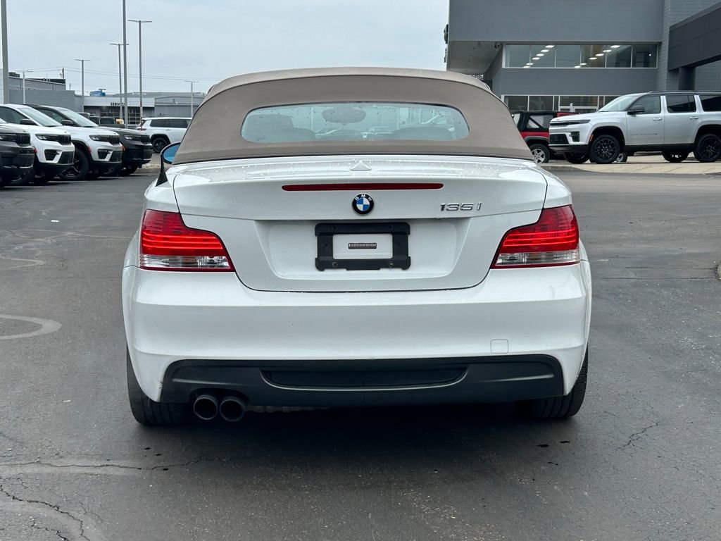 Used 2008 BMW 135i Convertible image 6