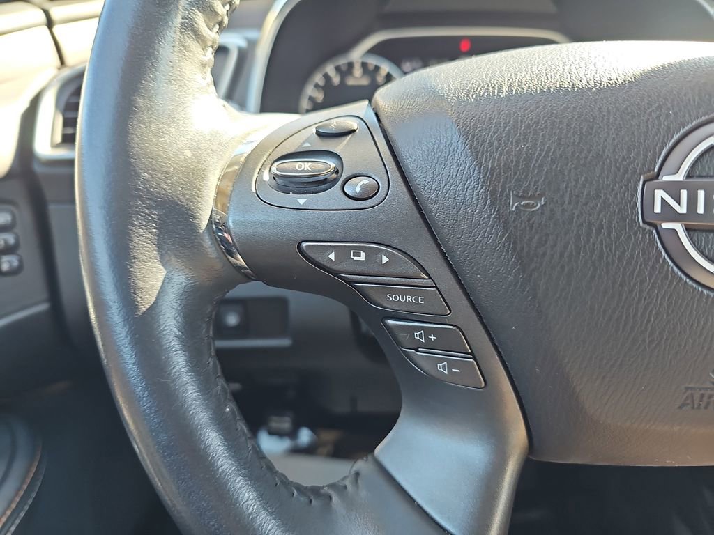 Used 2023 Nissan Murano Platinum w/ Cargo Package image 21