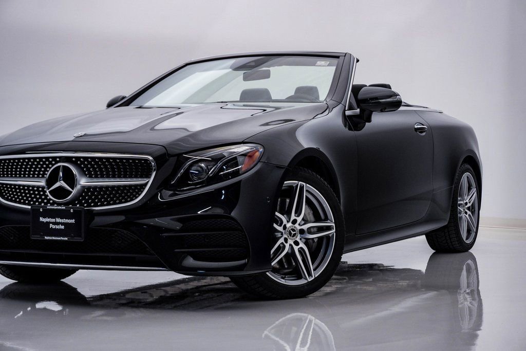 Used 2019 Mercedes-Benz E 450 4MATIC Cabriolet image 2