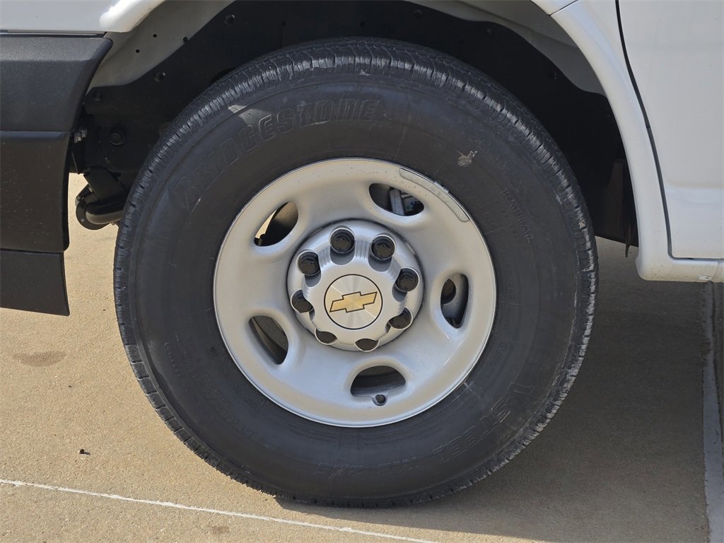 New 2025 Chevrolet Express 2500 w/ Driver Convenience Package image 18